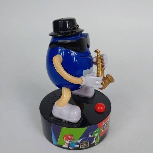 M &M’s 2015‎ Rock Stars Blue Saxophone Player Sounds & Motion - Picture 2 of 4